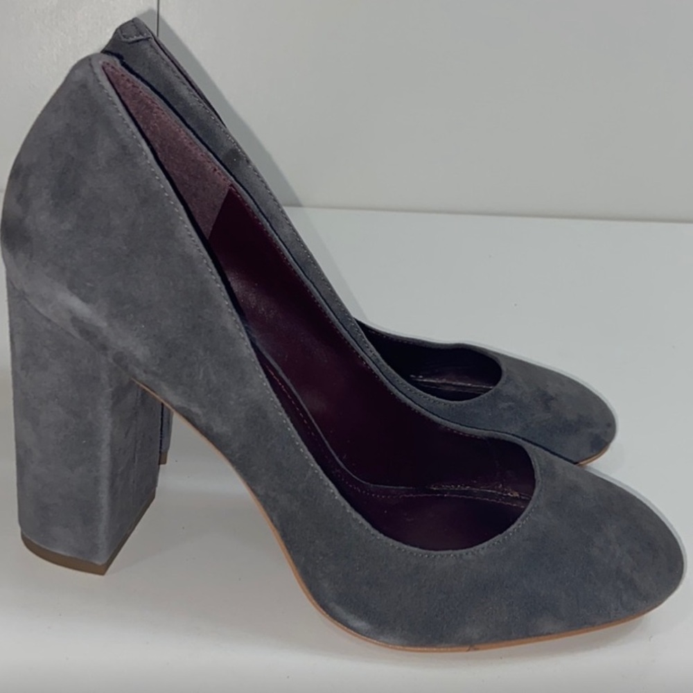BCBG Generation Gray Block Heels 9